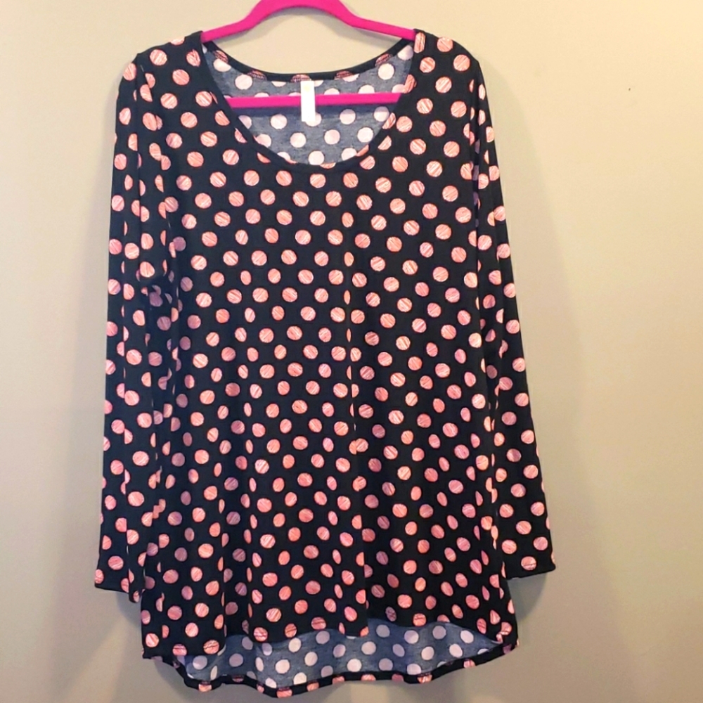 LuLaRoe Lynnae Top
